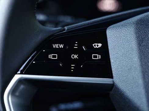 Certified 2025 Audi Q5 Premium Plus w/ Premium Plus AWD/4WD image 31