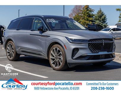 Used 2025 Lincoln Nautilus Black Label