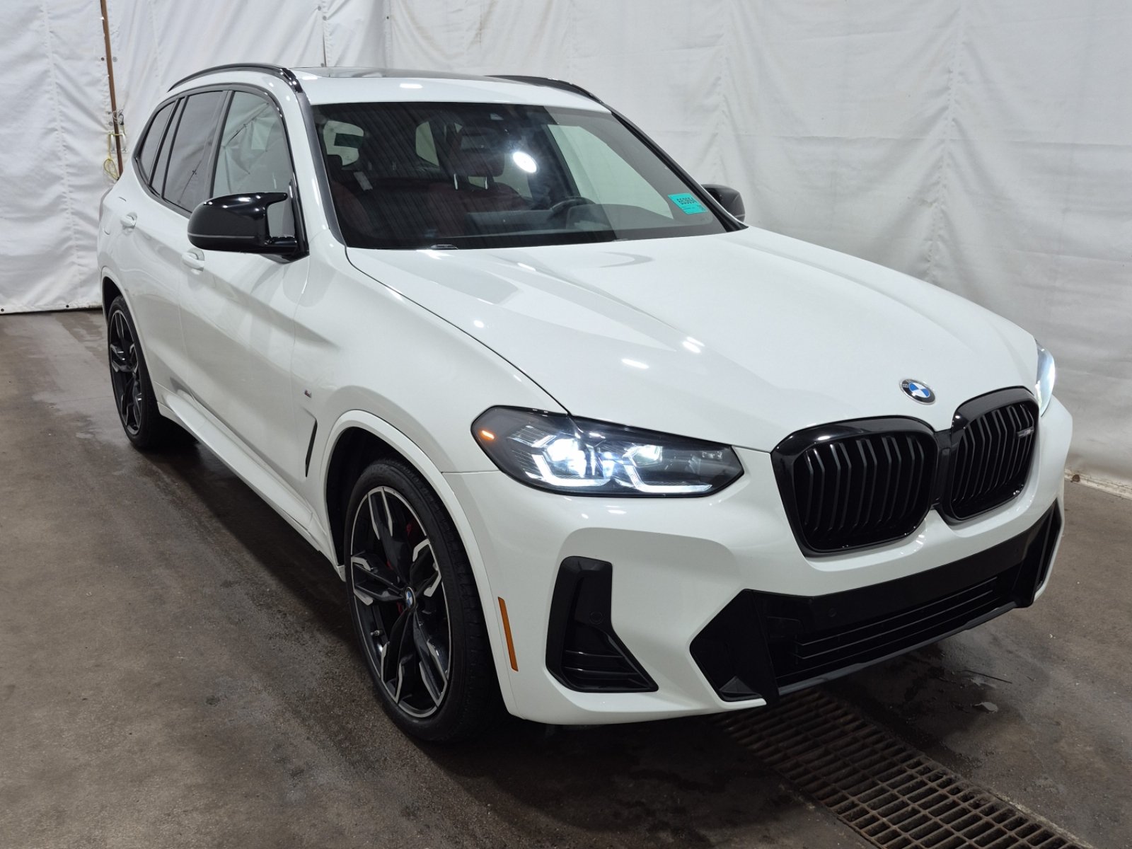 Used 2024 BMW X3 M40i AWD/4WD image 5