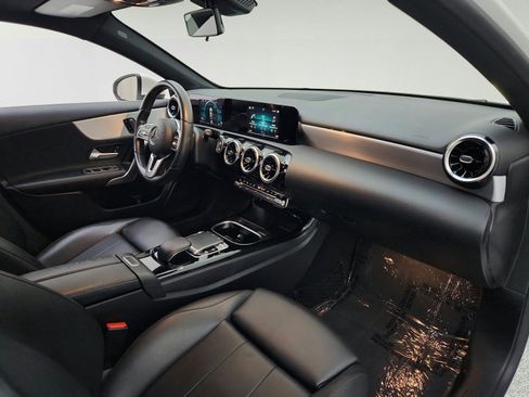 Used 2020 Mercedes-Benz A 220 image 27