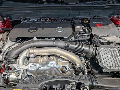 New 2026 Mercedes-Benz GLB 250 4MATIC image 18