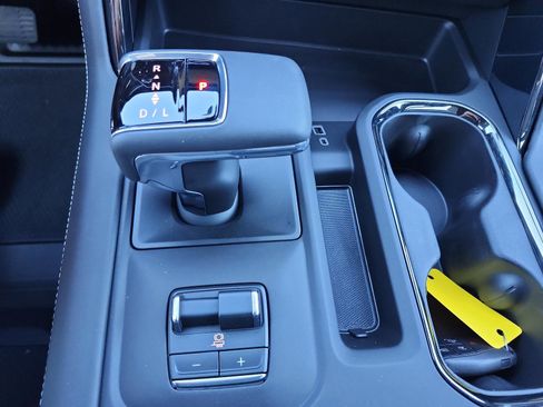 New 2026 GMC Sierra 1500 AT4X w/ LPO, Black Badging Package image 20