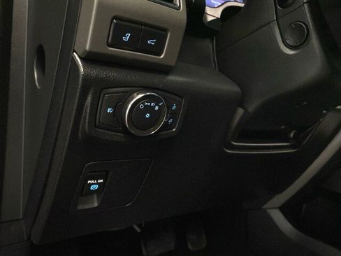 Used 2021 Ford Expedition Max XLT image 19