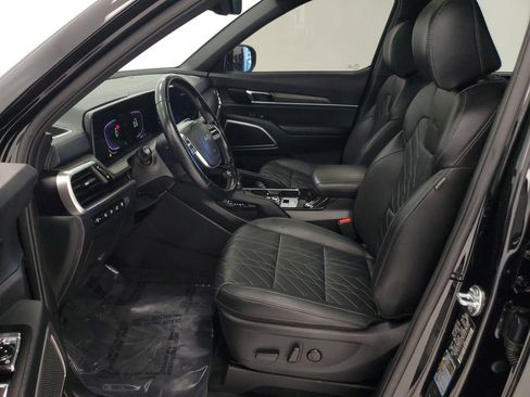 Used 2025 Kia Telluride EX X-Line AWD/4WD image 12