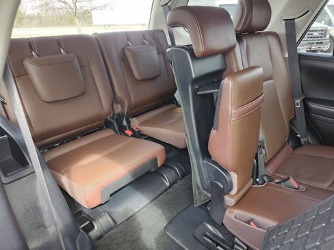 Used 2018 Toyota 4Runner Limited image 22