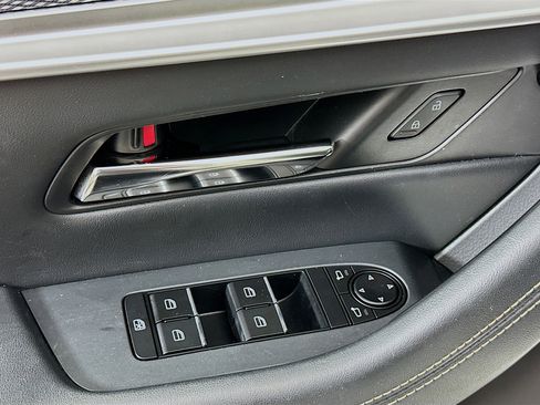 Used 2024 MAZDA CX-90 3.3 Turbo w/ Preferred Plus image 15