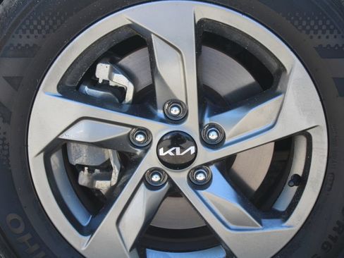 Certified 2022 Kia K5 LXS FWD image 17
