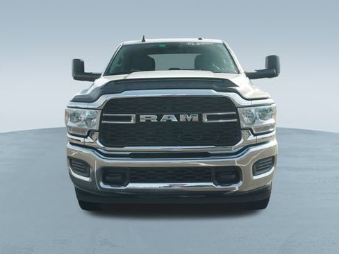 Used 2019 RAM 2500 Tradesman w/ Chrome Appearance Group image 2