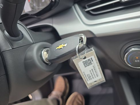 New 2026 Chevrolet Trax LS w/ LS Convenience Package FWD image 21