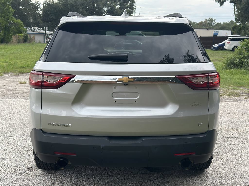 Used 2020 Chevrolet Traverse LT FWD image 15