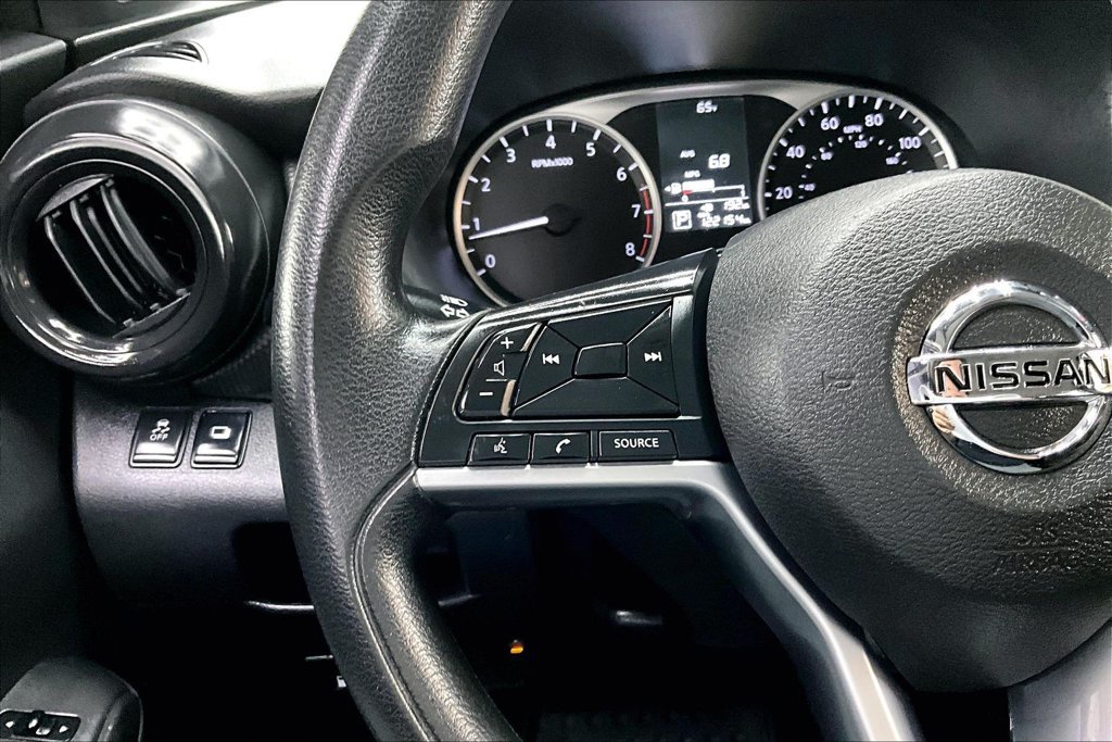 Used 2019 Nissan Kicks S FWD image 10