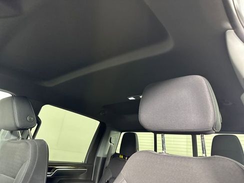 Used 2024 GMC Sierra 2500 SLE image 12