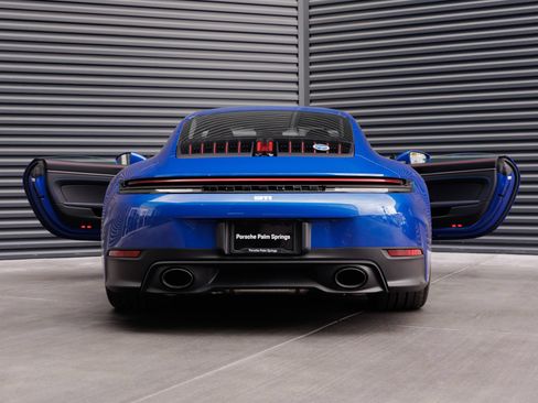 Certified 2026 Porsche 911 Carrera T RWD image 33