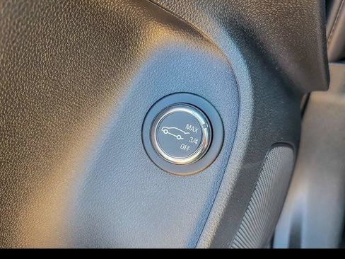 New 2026 Buick Envista Sport Touring w/ Convenience I Package FWD image 24