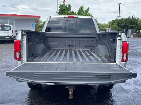 Used 2019 Ford F150 Lariat w/ Equipment Group 502A Luxury AWD/4WD image 45