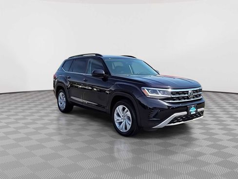 Used 2021 Volkswagen Atlas SE w/ Panoramic Sunroof Package AWD/4WD image 2