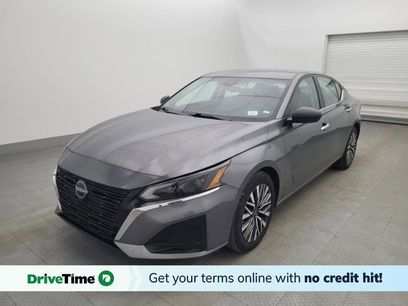 Used 2024 Nissan Altima 2.5 SV