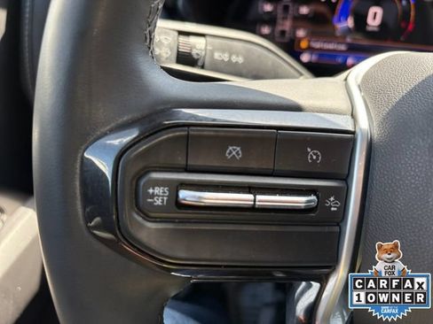 Used 2024 Chevrolet Colorado LT w/ LT Convenience Package II RWD image 10