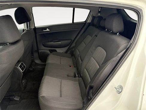 Used 2019 Kia Sportage LX image 13