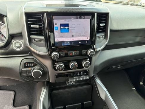New 2026 RAM 1500 Express AWD/4WD image 18