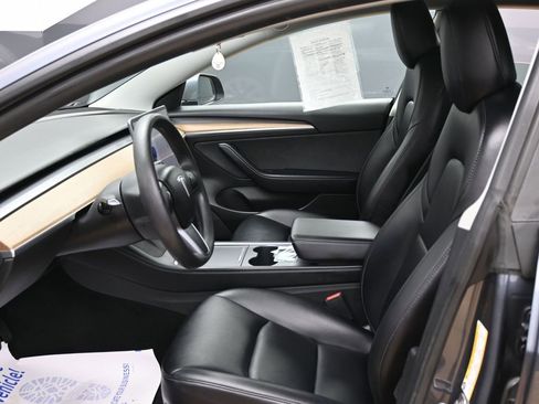 Used 2022 Tesla Model 3 Long Range image 16