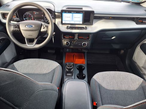 Certified 2022 Ford Maverick XLT image 8