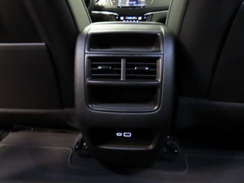 Certified 2024 Cadillac XT5 Premium Luxury FWD image 26