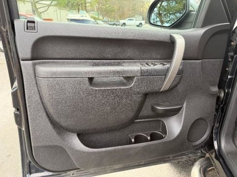 Used 2011 Chevrolet Silverado 1500 LT w/ All-Star Edition AWD/4WD image 10