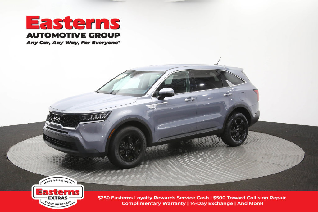 Used 2023 Kia Sorento LX AWD/4WD image 56