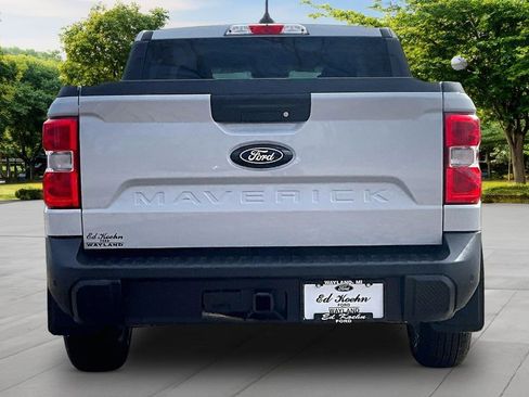 New 2026 Ford Maverick XLT w/ XLT Luxury Package image 4