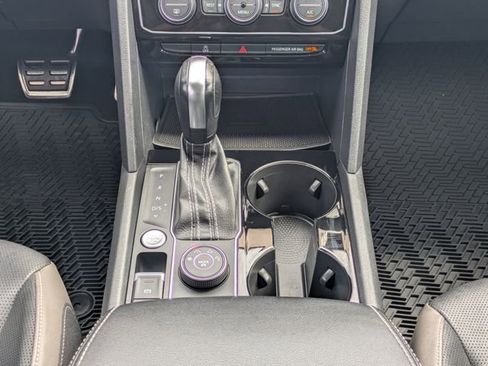 Used 2022 Volkswagen Atlas SEL Premium AWD/4WD image 22