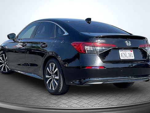 Used 2022 Honda Civic EX image 2