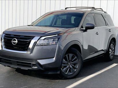 Used 2022 Nissan Pathfinder SV