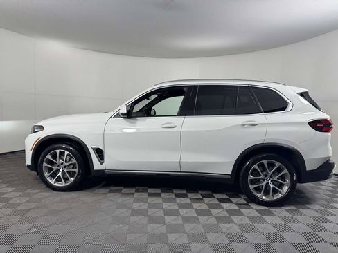 Used 2024 BMW X5 xDrive40i image 11