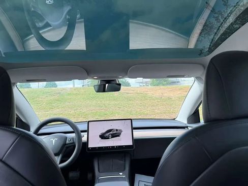 Used 2023 Tesla Model 3 Standard Range RWD image 14