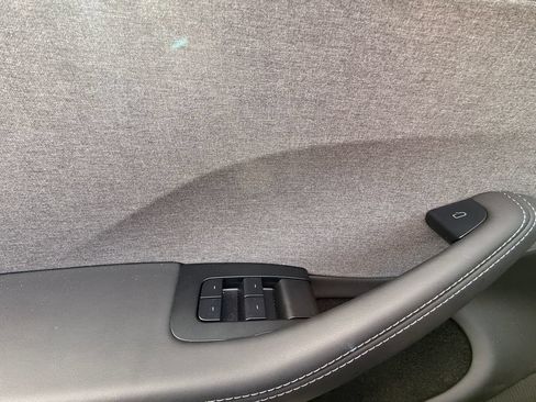 Used 2025 Tesla Model 3 Long Range RWD image 26