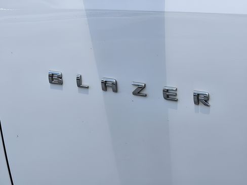 Used 2021 Chevrolet Blazer Premier w/ Driver Confidence II Package FWD image 42