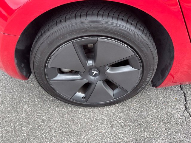 Used 2023 Tesla Model 3 Standard Range RWD image 9