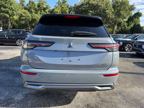 New 2025 Mitsubishi Outlander SEL image 7