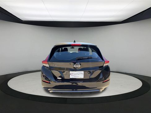 Used 2023 Nissan Leaf S image 5