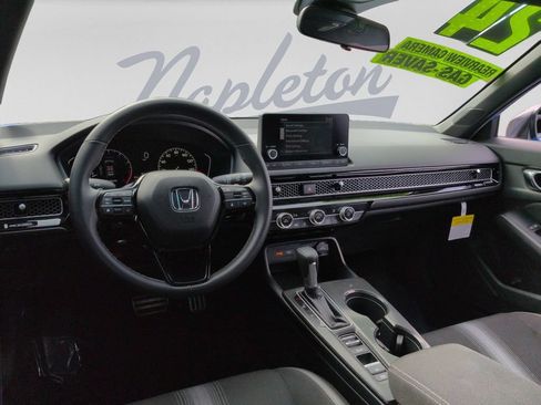 Used 2024 Honda Civic Sport image 16