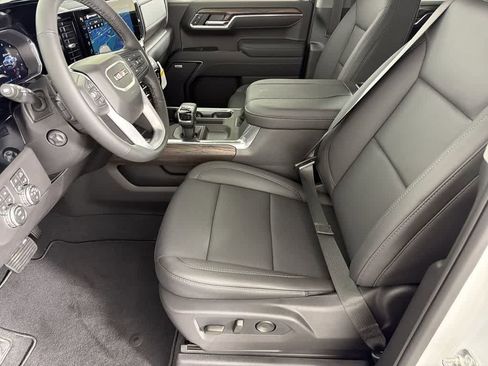 New 2026 GMC Sierra 1500 SLT w/ SLT Premium Plus Package AWD/4WD image 7