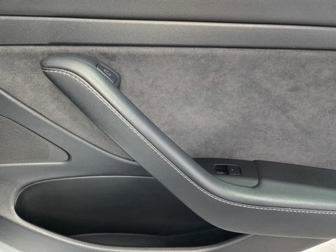 Used 2021 Tesla Model 3 Standard Range Plus RWD image 8