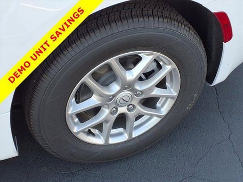 New 2026 Chrysler Pacifica Select image 20