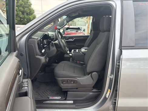 Used 2023 Chevrolet Silverado 1500 RST image 11