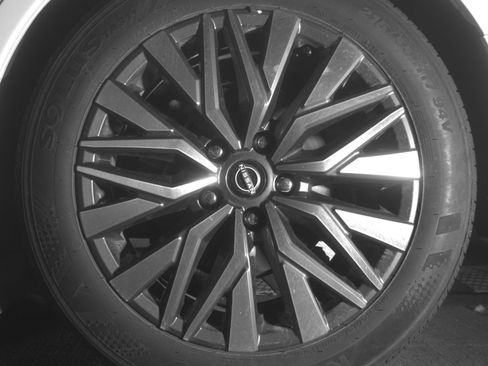 Used 2025 Nissan Altima 2.5 SV image 14