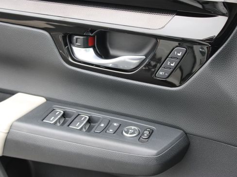 Used 2025 Honda CR-V EX-L image 22