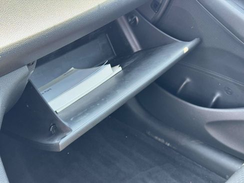 Used 2018 Hyundai Elantra GT w/ Style Package 02 FWD image 31