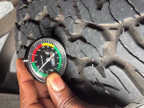 Used 2015 Toyota Tundra 1794 Edition image 36