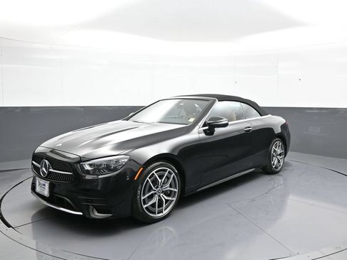 Used 2023 Mercedes-Benz E 450 4MATIC Cabriolet image 1